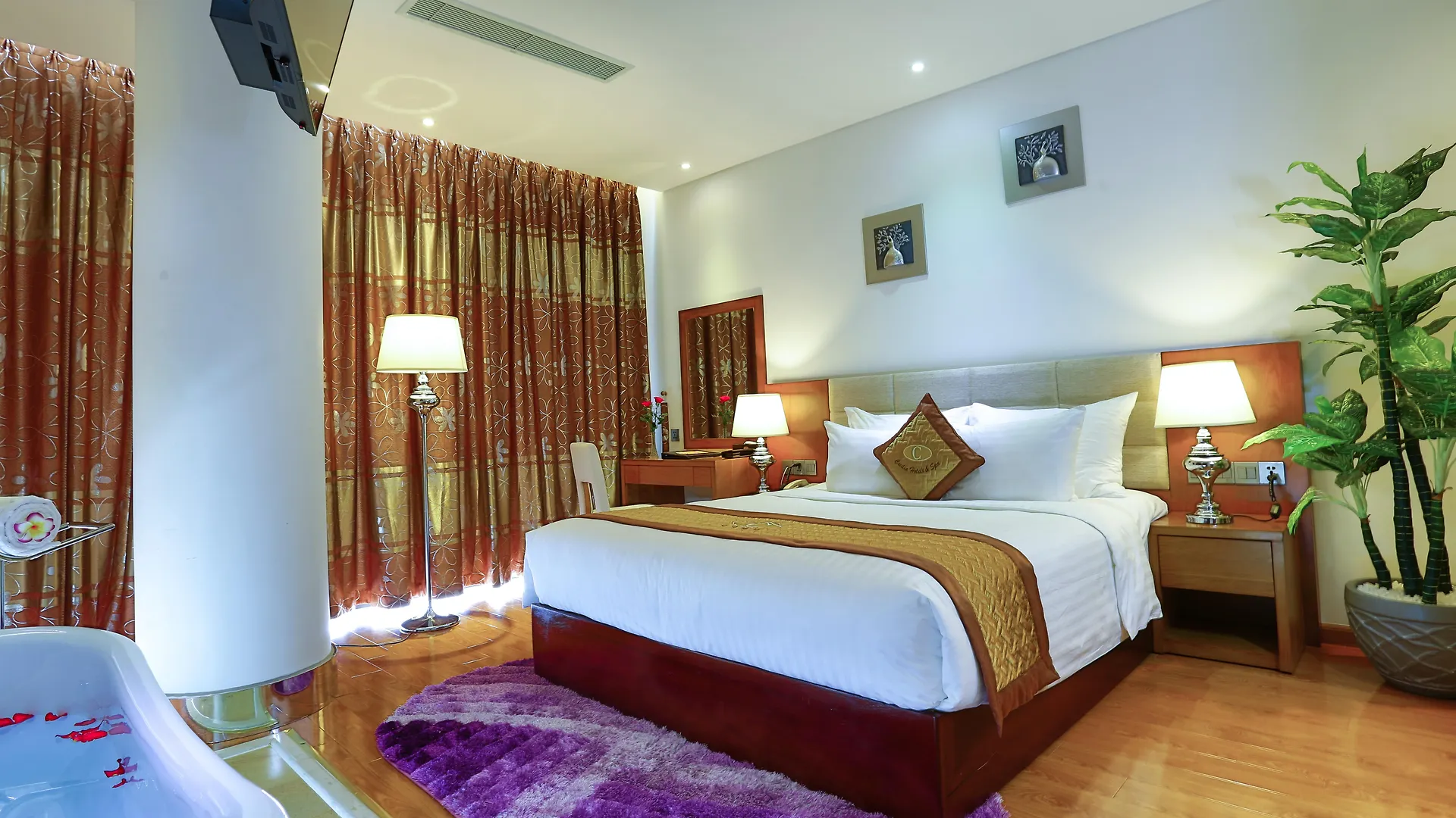 Cicilia Hotels & Spa Danang Powered By Aston