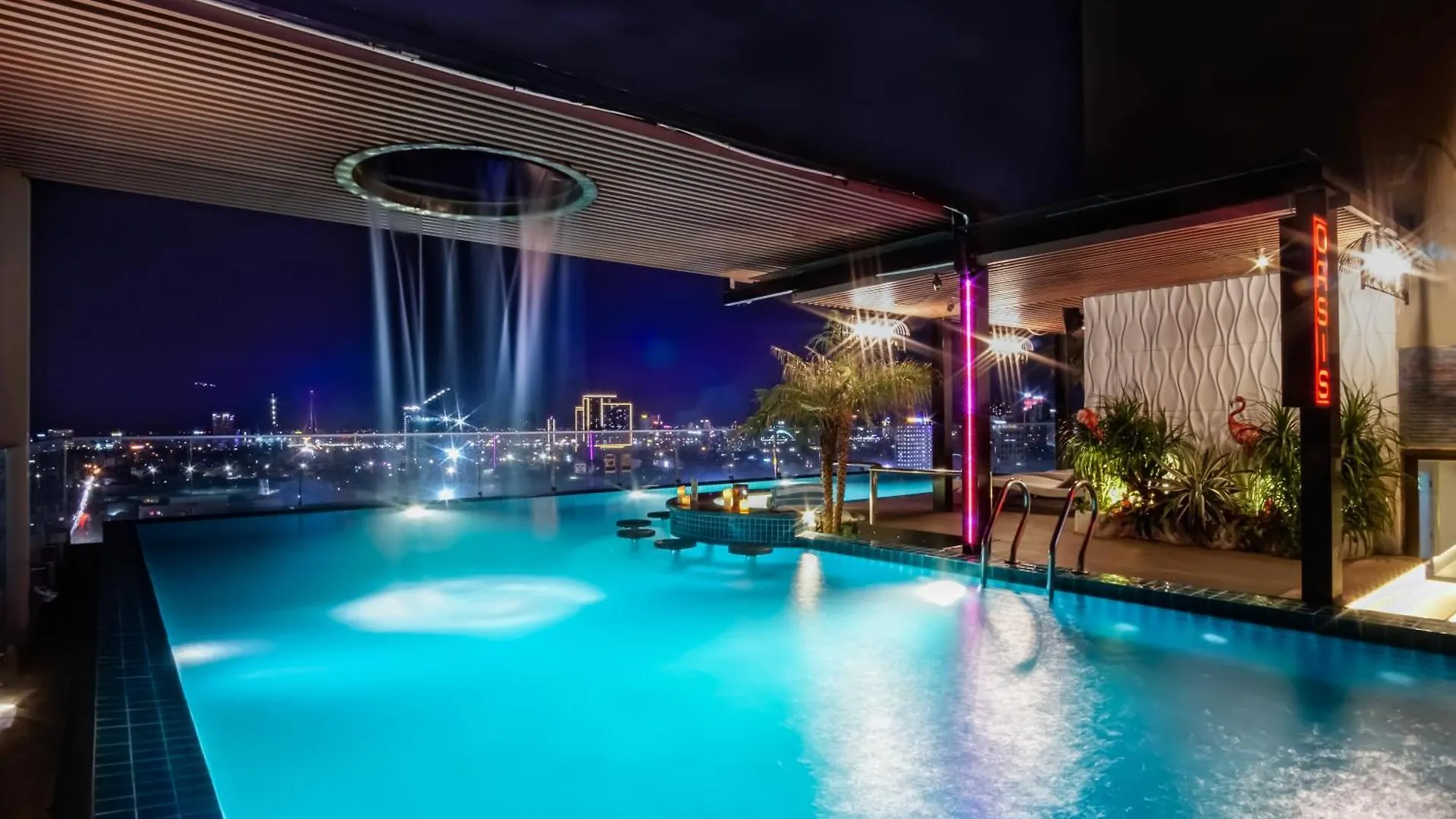 Cicilia Hotels & Spa Danang Powered By Aston