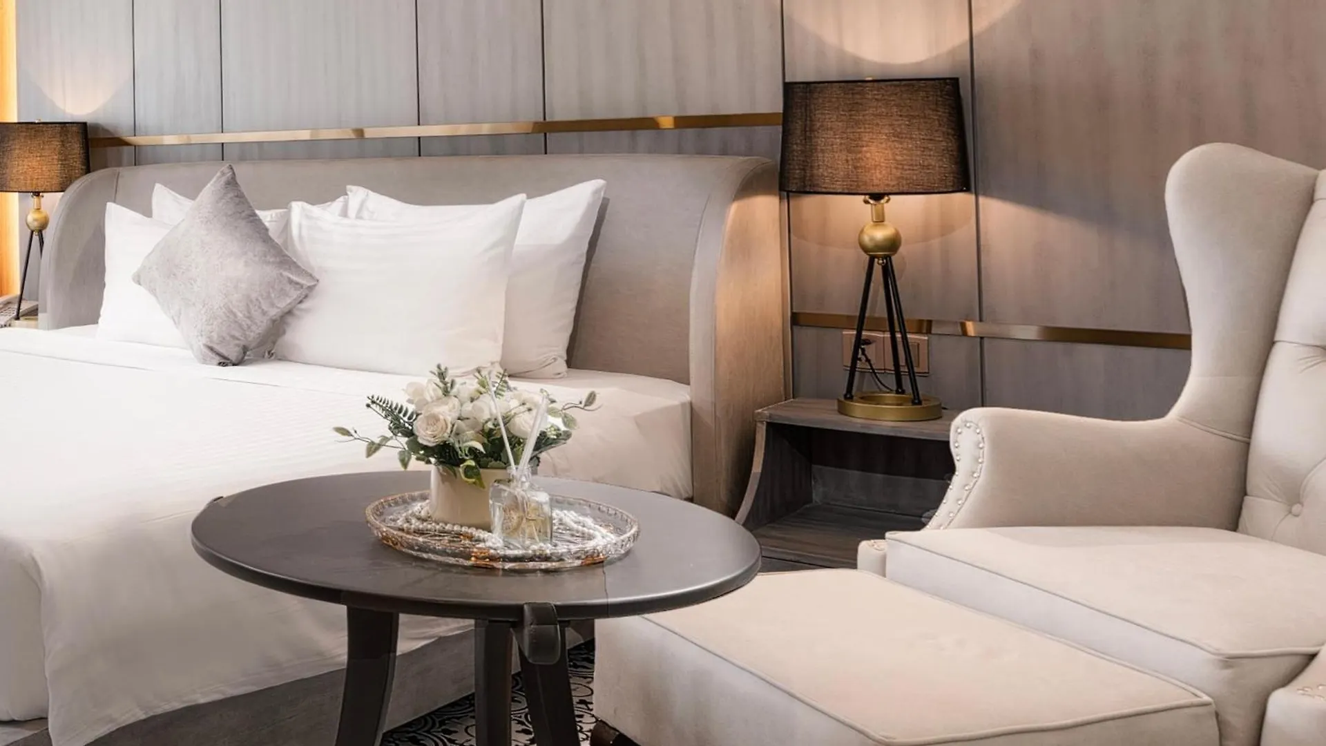 Cicilia Hotels & Spa Danang Powered By Aston